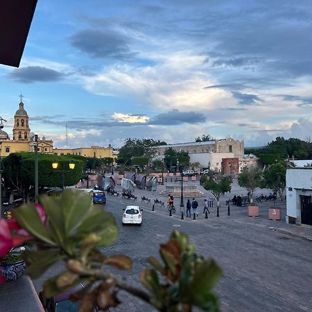 Lolita & Enri, La Mejor Ubicacion Y Vista En El Centro De Queretaro Hotel Luaran gambar