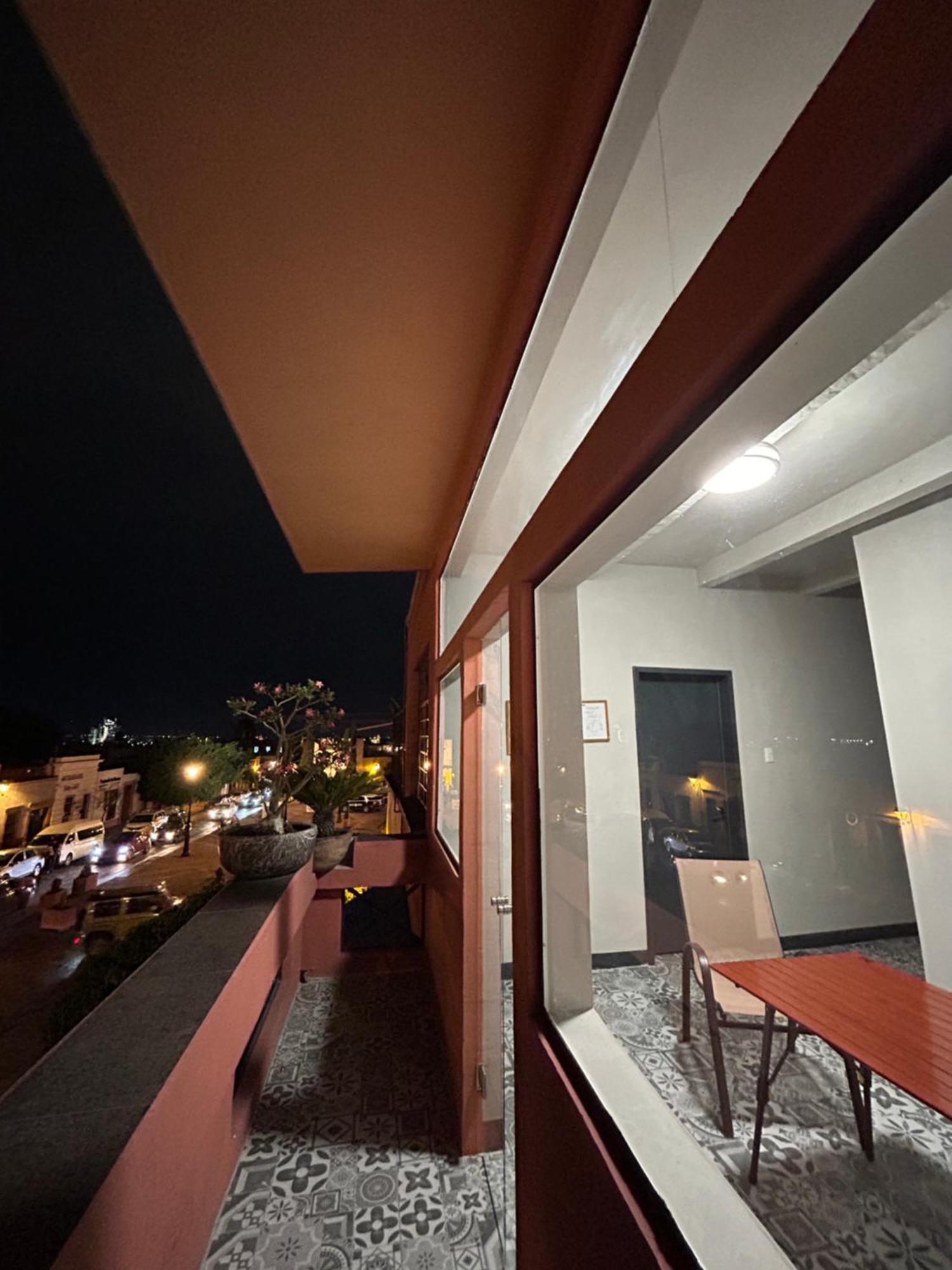 Lolita & Enri, La Mejor Ubicacion Y Vista En El Centro De Queretaro Hotel Luaran gambar